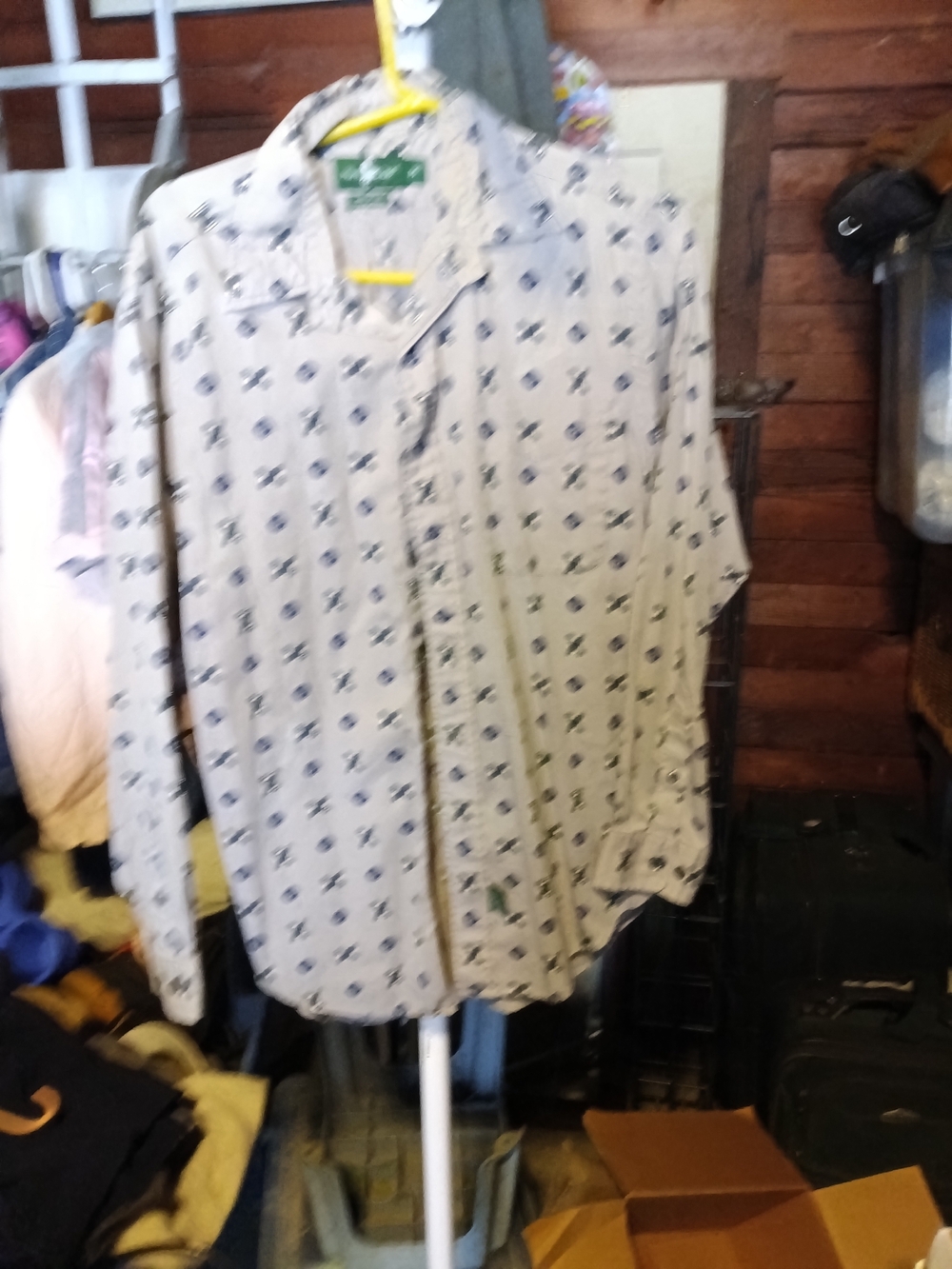 Hunt Club White Button-Up Shirt with Navy Print